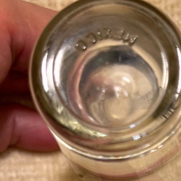 Lot of 2 Suaza Shot Glasses Conmemorativo Natural Gold Tequila Clear VNTG - Picture 14 of 14